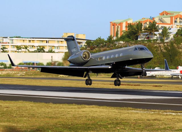 Gulfstream Aerospace Gulfstream IV (N310EJ) - WW1 landing at St Maarten