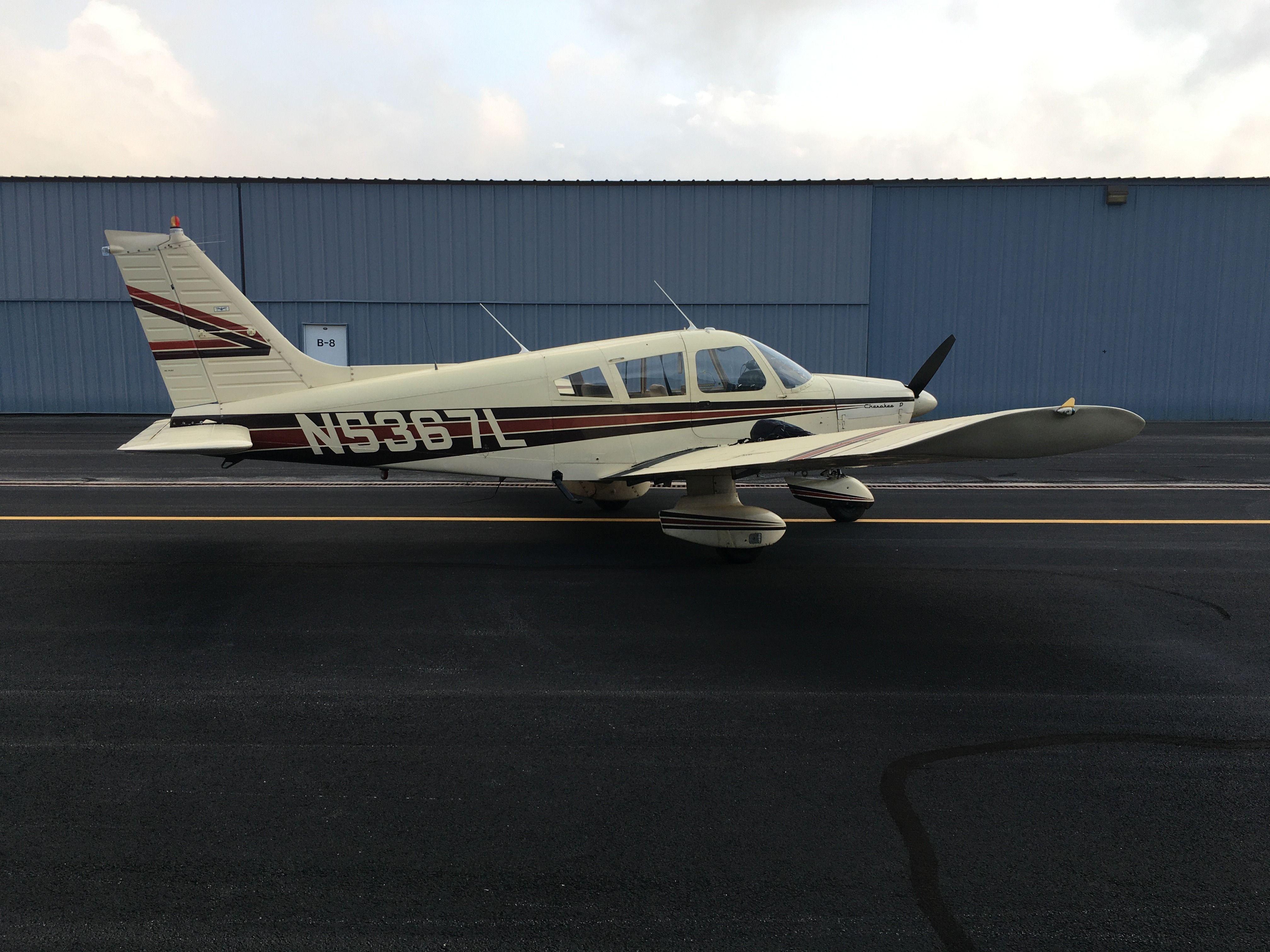 Piper Cherokee (N5367L)