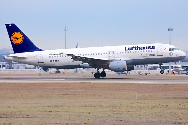 Airbus A320 (D-AIPF)