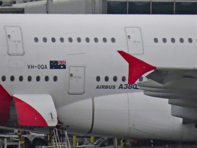 Airbus A380-800 (VH-OQA)