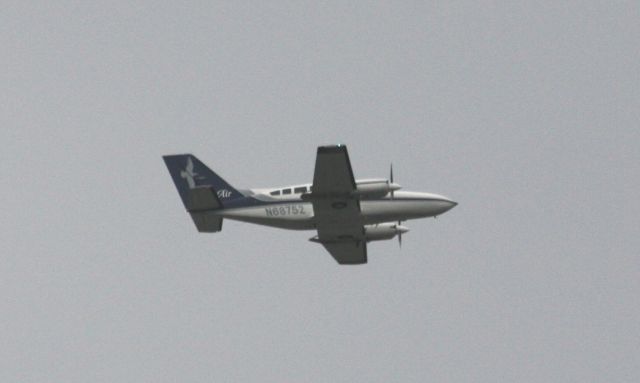 Cessna 402 (N68752)