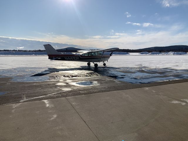 Cessna Skyhawk (N441DP)