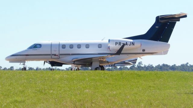 Embraer Phenom 300 (PR-AJN)