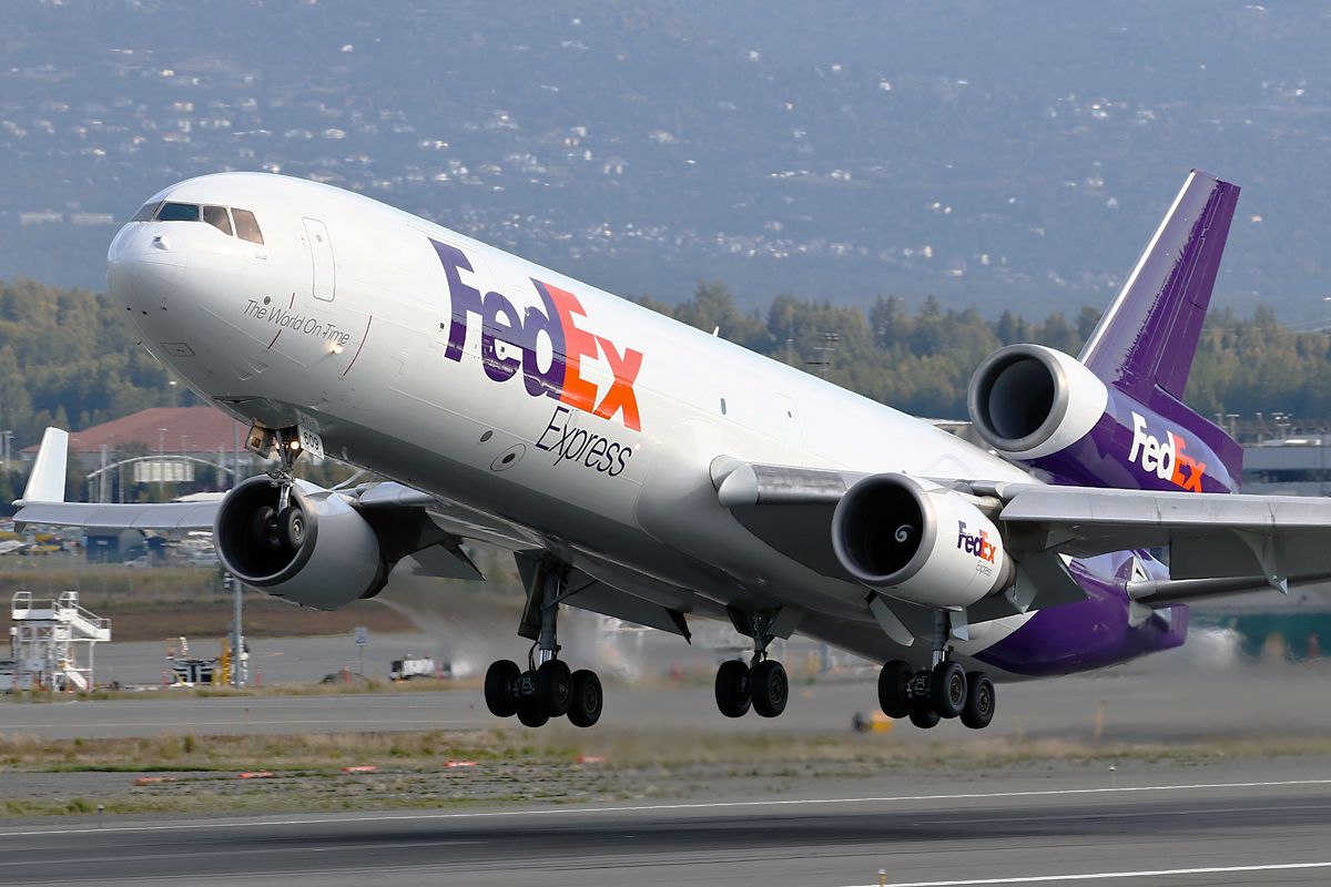 Boeing MD-11 (N609FE)