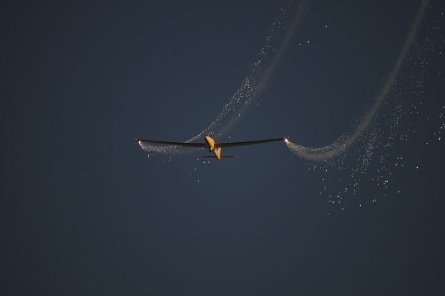 G-IIFX — - Glider FX, Koksijde Airshow 2011