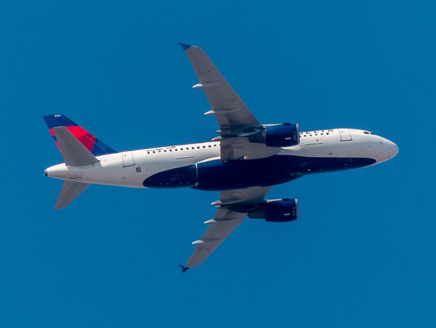 Airbus A319 (N322NB) - MSP-LGA 03/20/2019