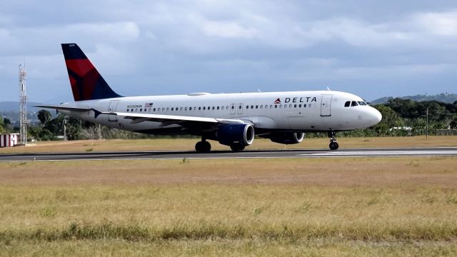 Airbus A320 (N330NW) - READY TAKEOFF RWY11 MDST TO KATL...