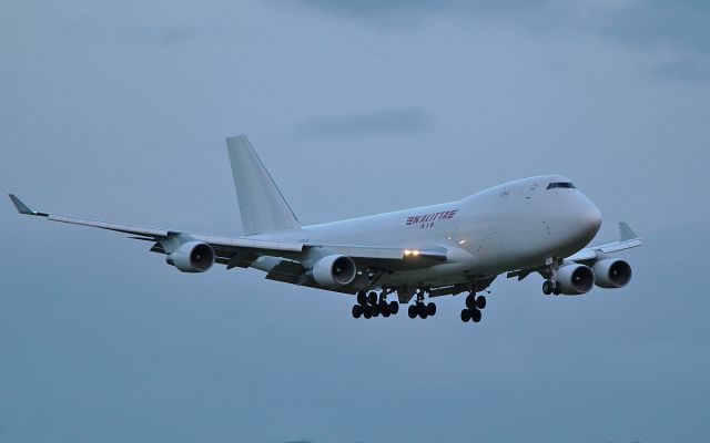 Boeing 747-200 (N701CK) - kalitta air b747-481f n701ck about to land at shannon this evening 5/11/17.