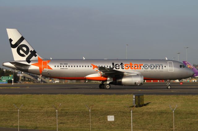 Airbus A320 (VH-VGO)