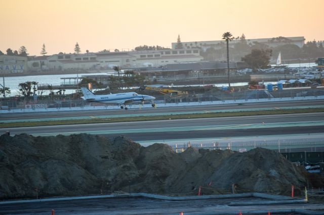 N164HA — - N164ha coming in to land on runway 27 in San Diego on Valentine's Day last year