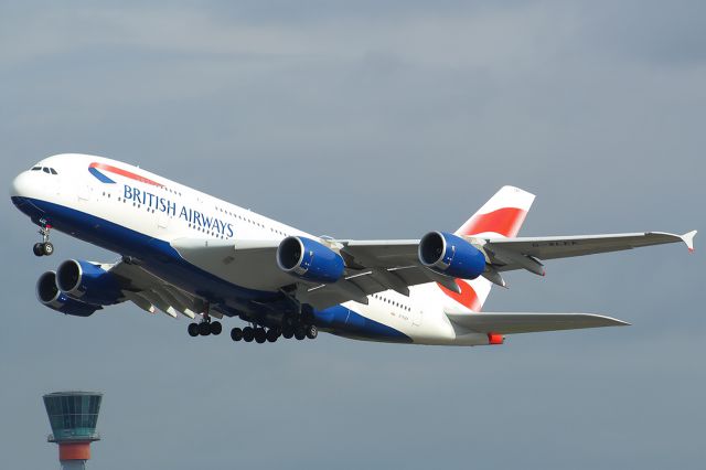 Airbus A380-800 (G-XLEK) - A British Airways A380-800 taking from runway 27L at LHR.br /br /Location: T5 Spotting Point.br /Date: 12.10.22 (dd/mm/yy)