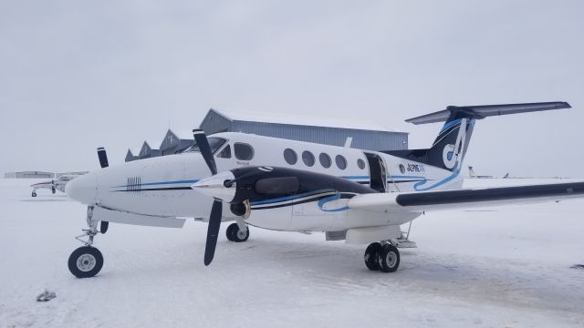 Beechcraft Super King Air 200 (N125KS) - ISO flight KBIL