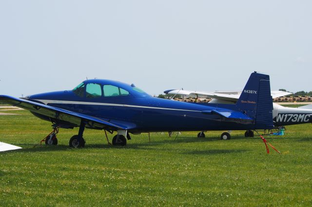 North American Navion (N4387K)