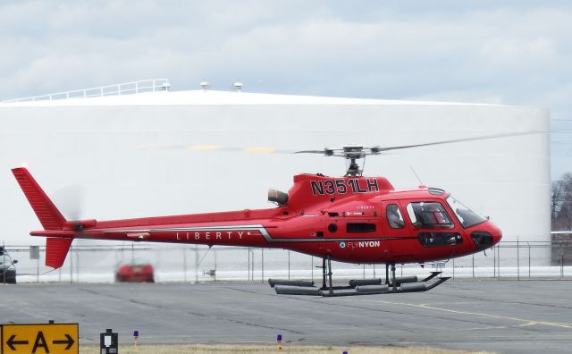 Eurocopter AS-350 AStar (N351LH)