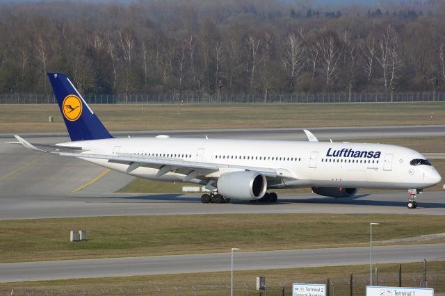 Airbus A350-900 (D-AIXE)
