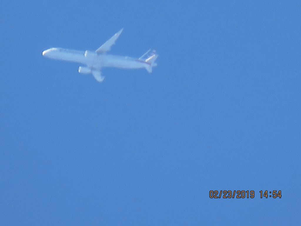 Airbus A321 (N139AN)