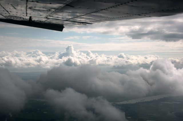 Cessna Cardinal (N34937) - Back to Maastricht - EHBK after a visit to Rotterdam airport.