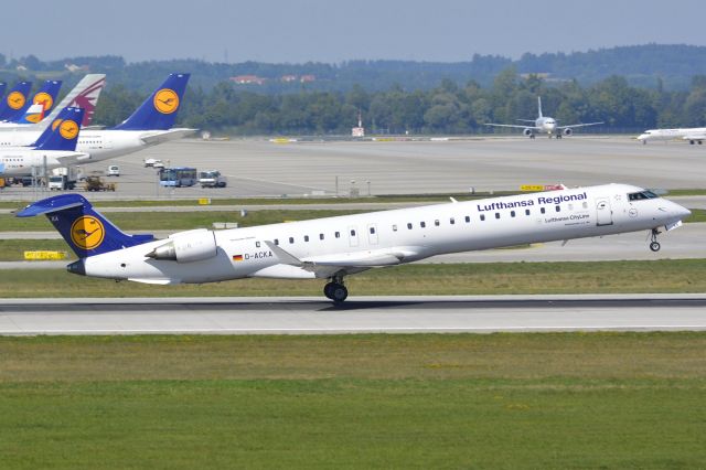 Canadair Regional Jet CRJ-900 (D-ACKA)