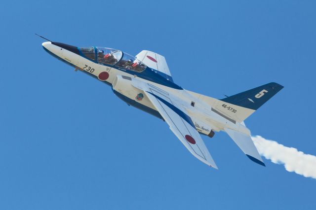 KAWASAKI T-4 — - JASDF  AcrobatTeam Blue Impulse