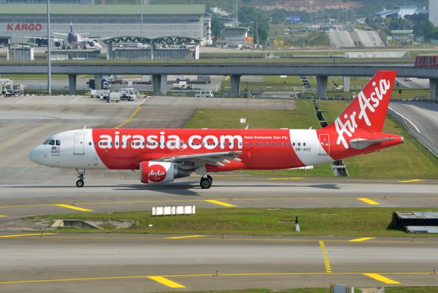 Airbus A320 (9M-AHS)