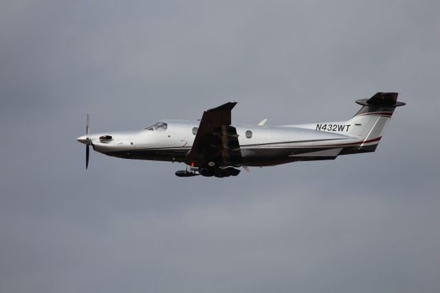 Pilatus PC-12 (N432WT)