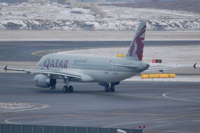 Airbus A320 (A7-AHS)