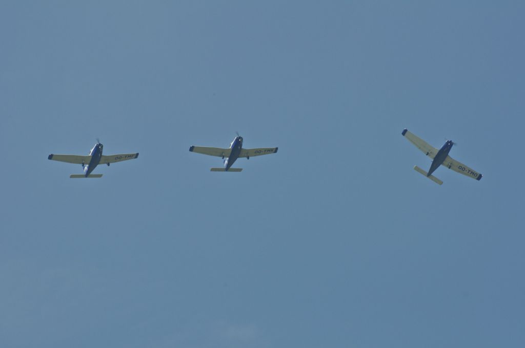 OO-TMO — - Fly In at Deurne - Antwerp - Belgium 15 May 2012 . br /3 flight instructors gave the crowd a small show.