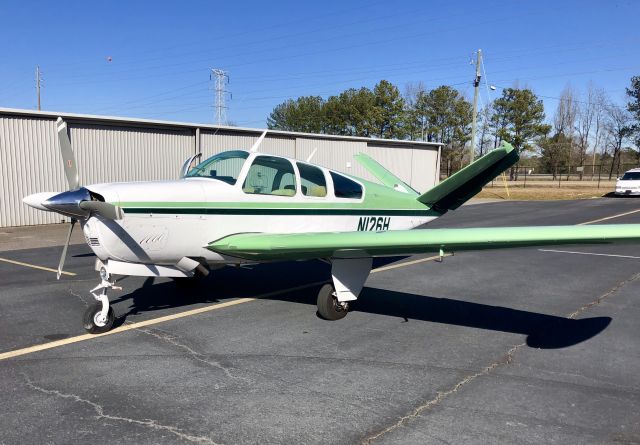 Beechcraft 35 Bonanza (N126H)