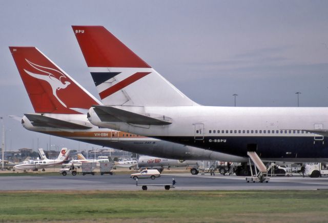 BOEING 747-100 (G-BBPU) - BRITISH AIRWAYS - BOEING 747-136B - REG G-BBPU (CN 20593) - ADELAIDE INTERNATIONAL AIRPORT SA. AUSTRALIA - YPAD 6/7/1984