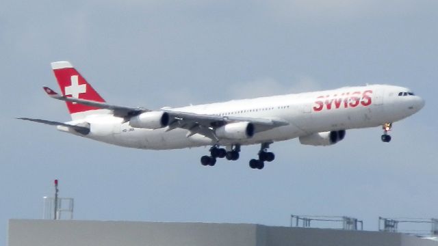 Airbus A340-300 (HB-JMA) - Arriving from.Zurich,Kloten(LSZH)