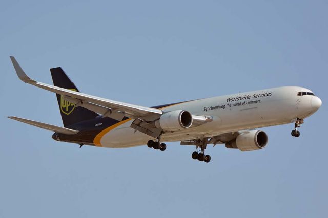 BOEING 767-300 (N329UP) - UPS Boeing 767-34AF(W) N329UP at Phoenix Sky Harbor on August 9, 2018.