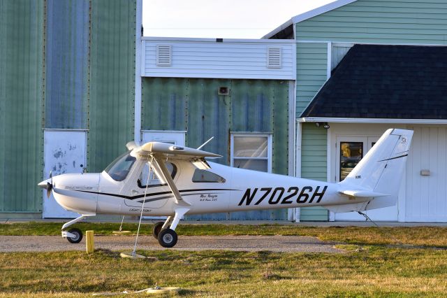 Cessna Skycatcher (N7026H) - Cessna 162 Skycatcher N7026H in Toledo Suburban