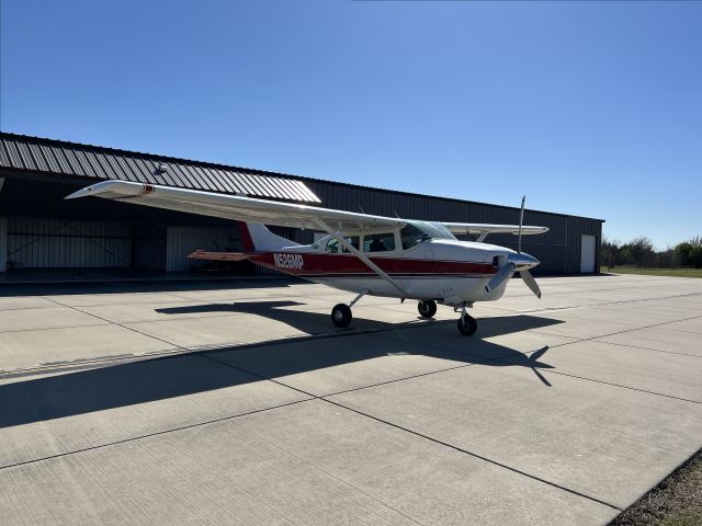 Cessna Centurion (N526MP)