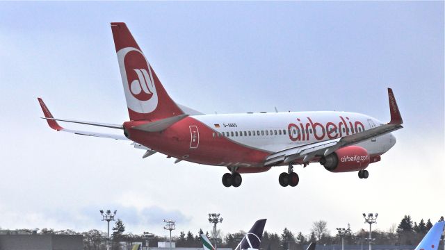 Boeing 737-700 (D-ABBS) - BER390X on final to runway 16R on 3/21/13. (LN:986 cn 38654).