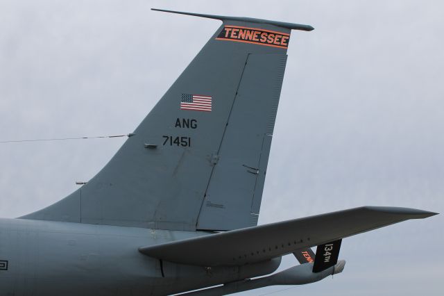 Boeing C-135FR Stratotanker (57-1451)