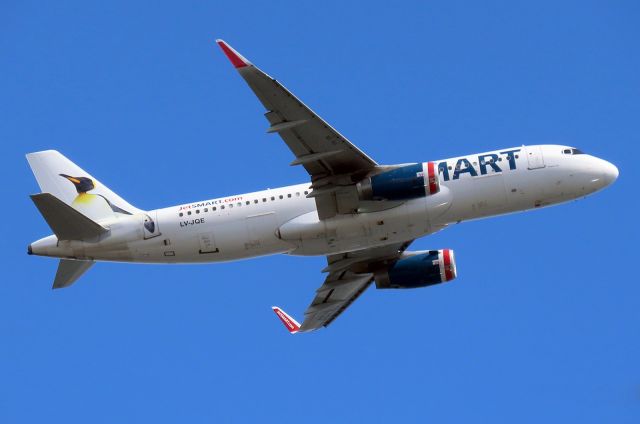 Airbus A320 (LV-JQE)