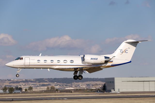 Gulfstream Aerospace Gulfstream IV (N44CE)