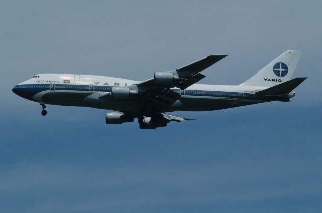 BOEING 747-300 (PP-VOC) - Final Approach to Narita Intl Airport Rwy34L on 1997/06/14