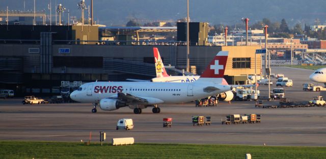 Airbus A319 (HP-IPV)