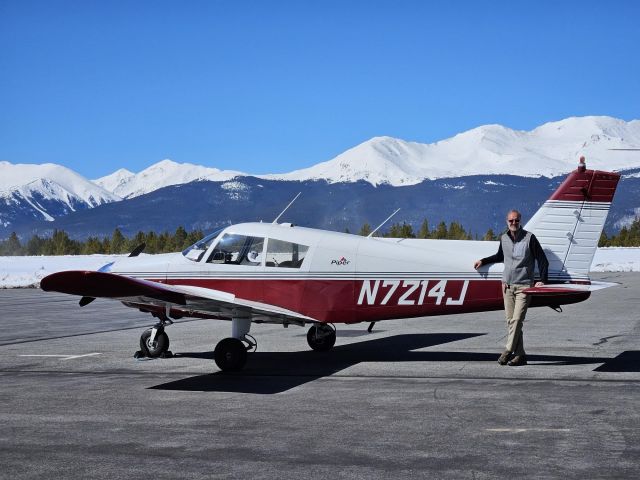 Piper Cherokee (N7214J) - Just the highest airport in North America 