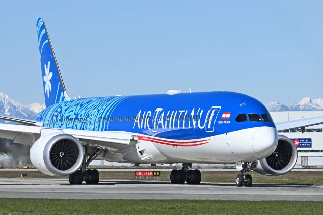 Boeing 787-9 Dreamliner (F-OVAA)