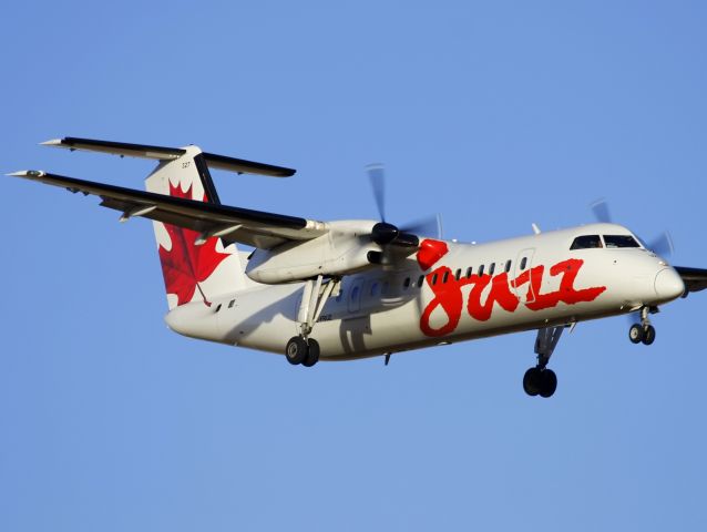 de Havilland Dash 8-300 (C-FRUZ)