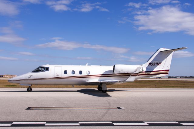 Learjet 45 (N551MF)