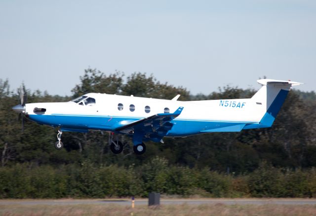 Pilatus PC-12 (N515AF) - Take off RW35.