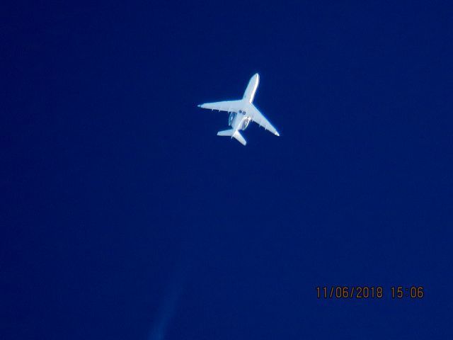 Canadair Challenger 350 (N794QS)