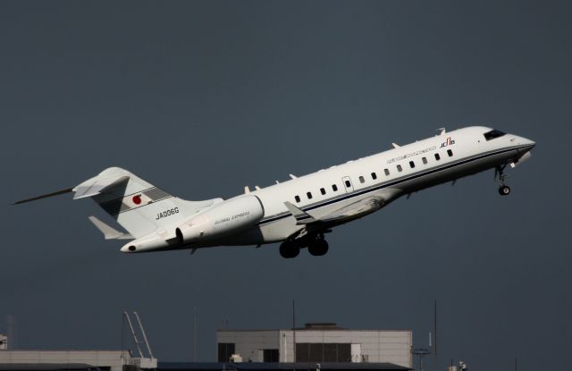 Bombardier Global Express (JA006G) - JCAB Flight Inspection-Bombardier BD-700 Global Expressbr /July 17, 2012