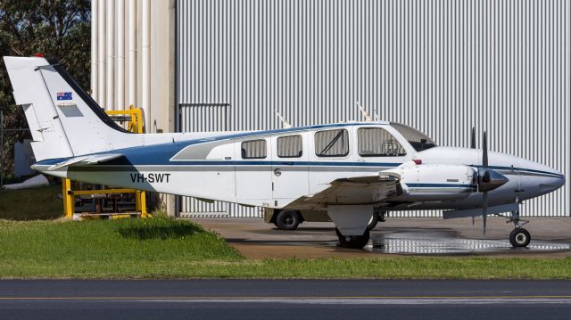 Beechcraft Baron (58) (VH-SWT)