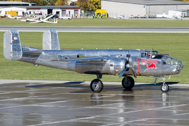 North American TB-25 Mitchell (N6123C) - Flughafenfest 2015