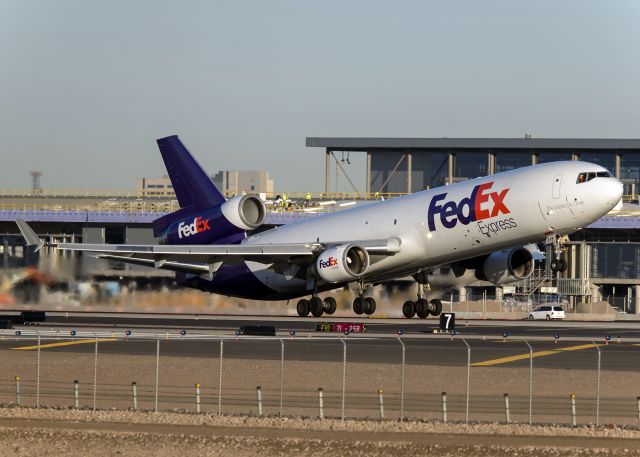 Boeing MD-11 (N578FE)