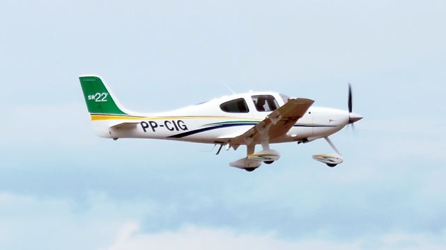 Cirrus SR-22 (PP-CIG)